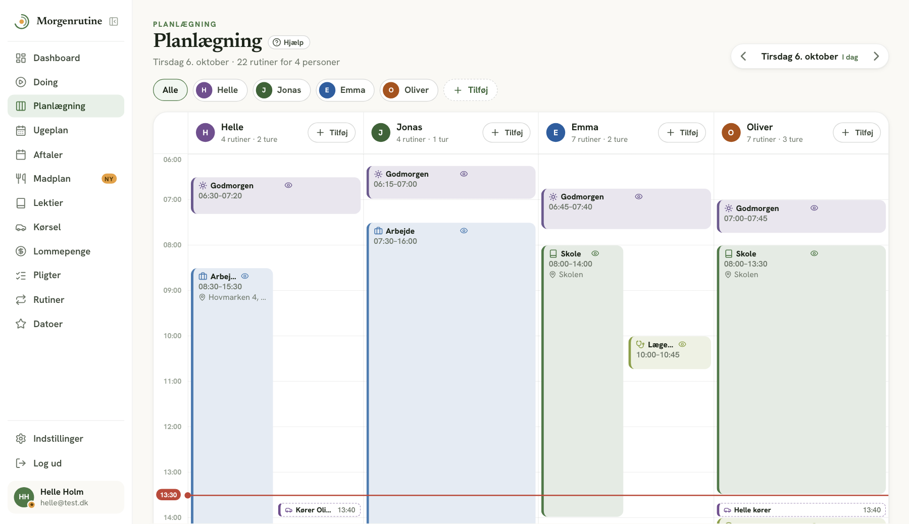 Webappens planlægning — dagsplan side om side for hvert familiemedlem